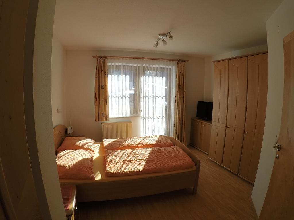 האוס Ferienwohnung Gia מראה חיצוני תמונה